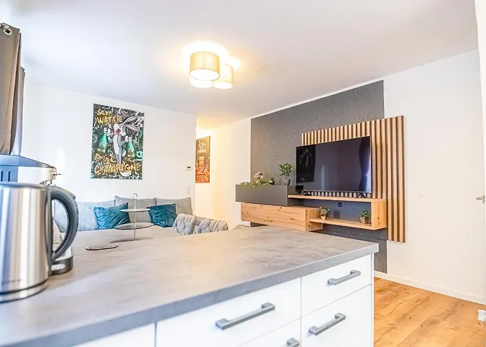 Charming 6 With Living Modern Design Donaustadt וינה