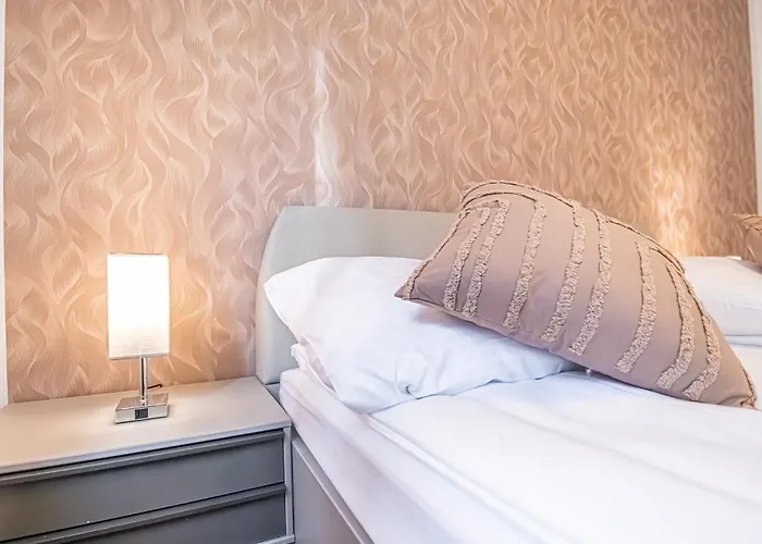 Charming 6 With Living Modern Design Donaustadt *