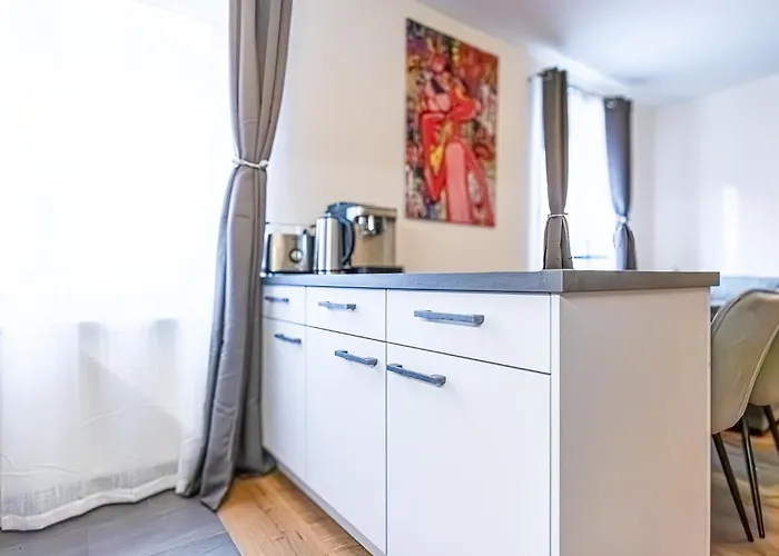 Charming 6 With Living Modern Design Donaustadt דירה וינה