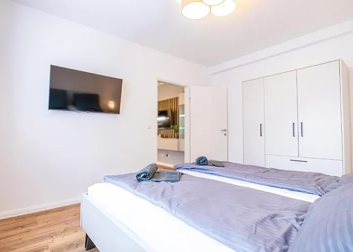 Charming 6 With Living Modern Design Donaustadt וינה